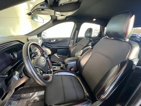 Used 2023 Ford Escape ST-Line w/ Tech Pack #1 image 15