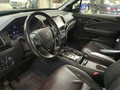 Used 2023 Honda Ridgeline Black Edition image 12