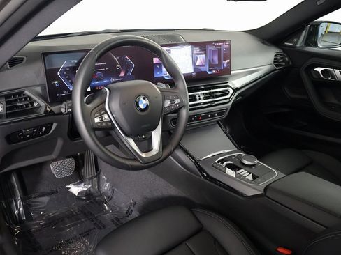 Used 2023 BMW 230i Coupe w/ Convenience Package RWD image 7