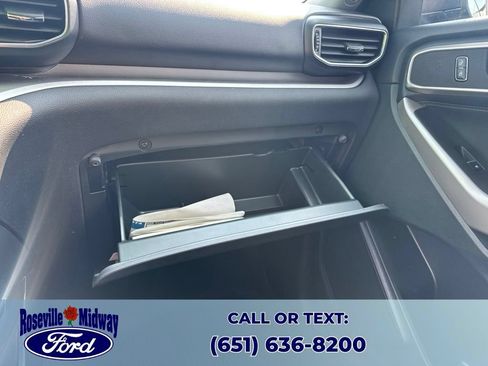 Used 2023 Ford Explorer XLT w/ Equipment Group 202A AWD/4WD image 18