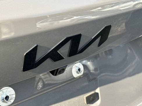 Used 2025 Kia Sorento SX AWD/4WD image 37