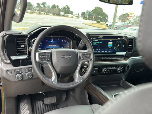 Certified 2025 Chevrolet Silverado 2500 LT w/ Trail Boss Package image 16