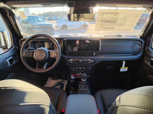 New 2026 Jeep Wrangler Unlimited Rubicon image 32