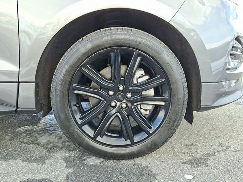 Used 2023 Ford Edge ST-Line AWD/4WD image 9