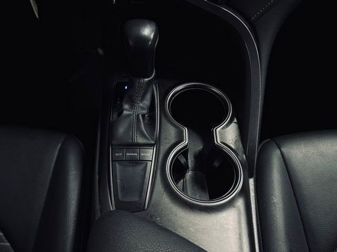 Used 2024 Toyota Camry SE image 26