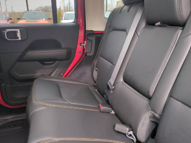 New 2026 Jeep Wrangler Unlimited Sahara AWD/4WD image 28