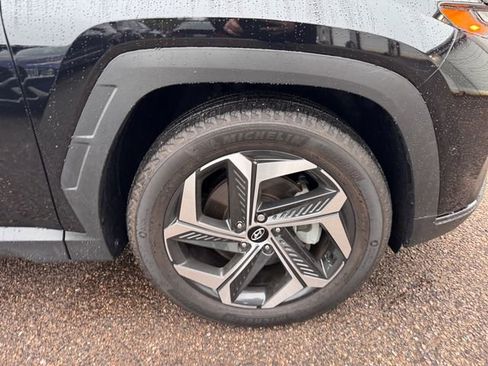 Used 2022 Hyundai Tucson Limited image 11
