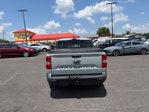 Used 2022 Ford Maverick XL FWD image 4