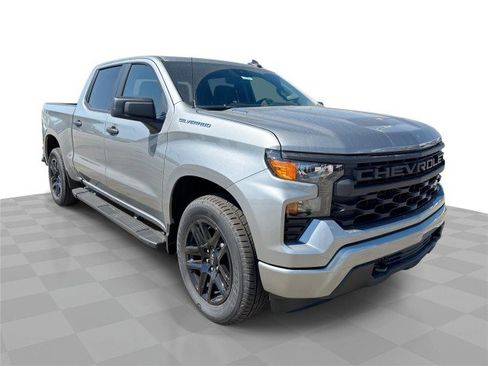 Certified 2025 Chevrolet Silverado 1500 Custom RWD image 1