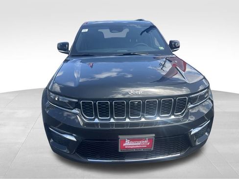 New 2024 Jeep Grand Cherokee Limited 4xe w/ Luxury Tech Group II image 17