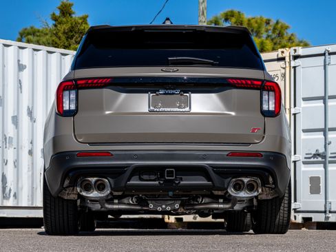 New 2026 Ford Explorer ST w/ Sun And Sound Package image 5