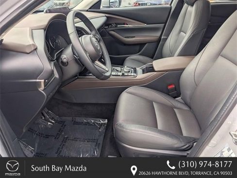 Certified 2025 MAZDA CX-30 AWD 2.5 S w/ Premium Package image 23