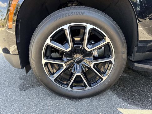 Used 2025 Chevrolet Tahoe RST w/ Comfort Package RWD image 36