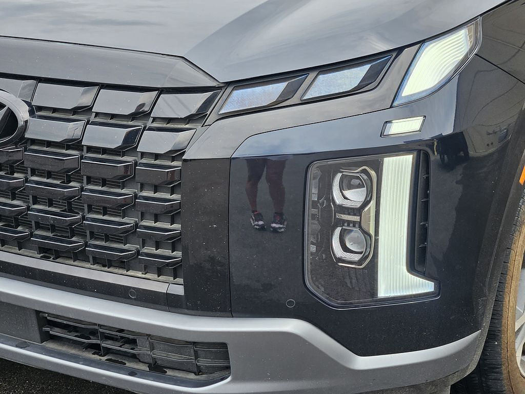 Used 2025 Hyundai Palisade Limited FWD image 5
