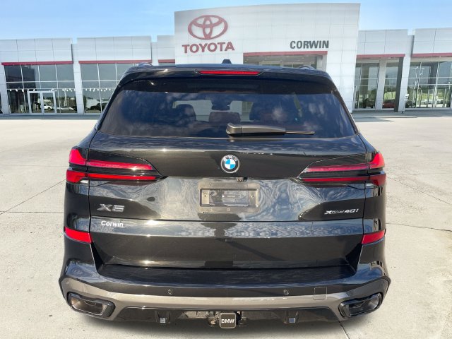 Used 2026 BMW X5 xDrive40i w/ M Sport Package AWD/4WD image 4