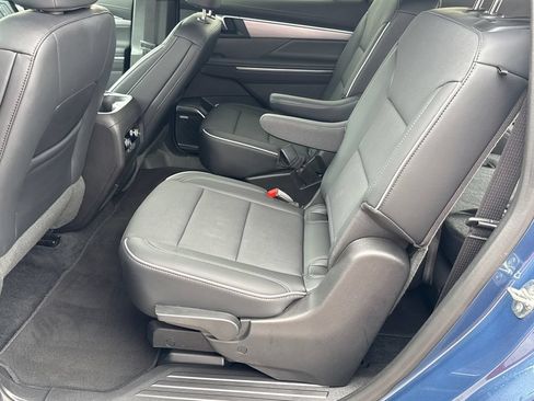 Used 2026 Buick Enclave Preferred AWD/4WD image 21
