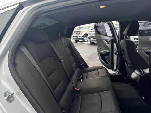 Used 2020 Chevrolet Malibu RS image 31