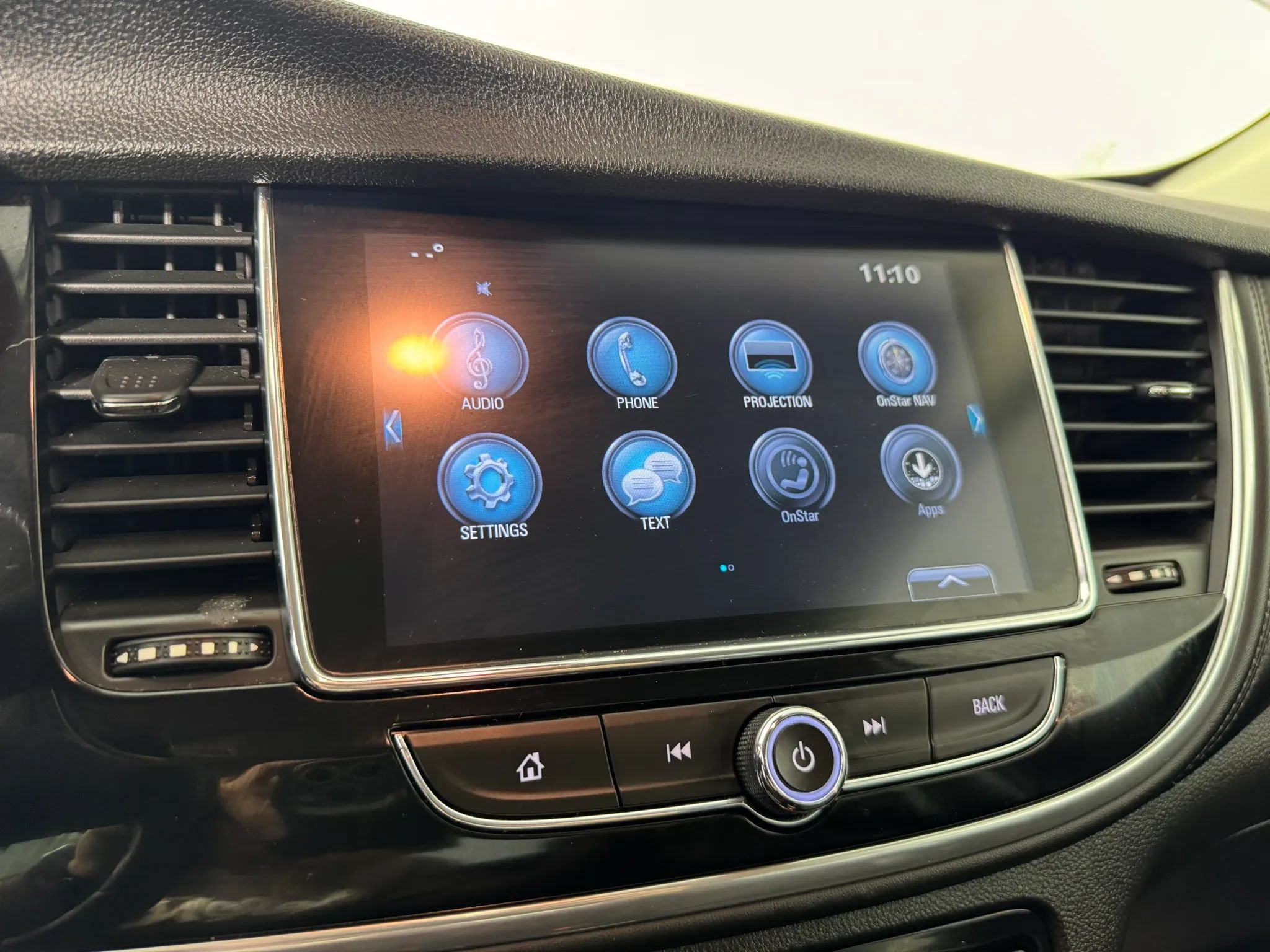 Used 2020 Buick Encore Preferred FWD image 20