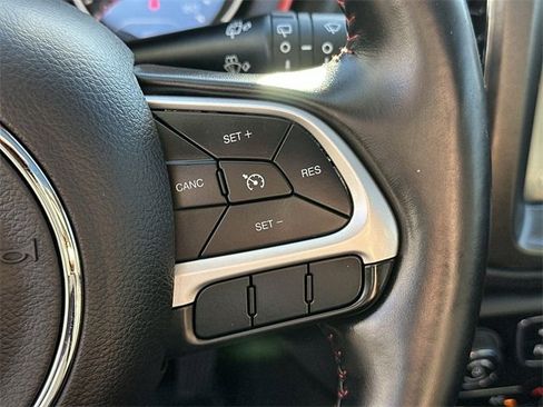 Used 2019 Jeep Compass Trailhawk w/ Leather Interior Group image 36