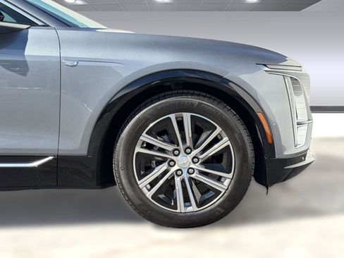 Certified 2023 Cadillac Lyriq 2WD image 10