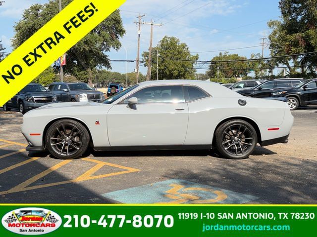 Used 2021 Dodge Challenger R/T Scat Pack RWD image 4