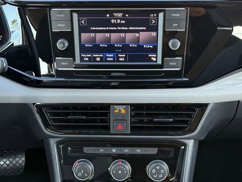 Used 2024 Volkswagen Taos S image 21