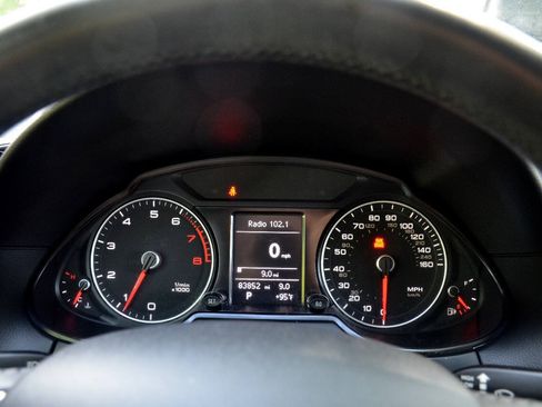Used 2013 Audi Q5 2.0T Premium w/ Convenience Pkg AWD/4WD image 17