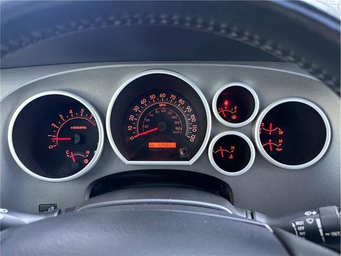 Used 2017 Toyota Sequoia SR5 image 22