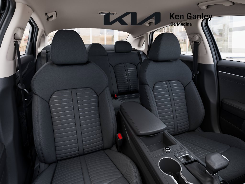 New 2026 Kia K5 LXS FWD image 15