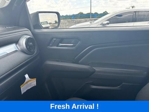 Used 2024 Chevrolet Colorado LT w/ LT Convenience Package RWD image 10