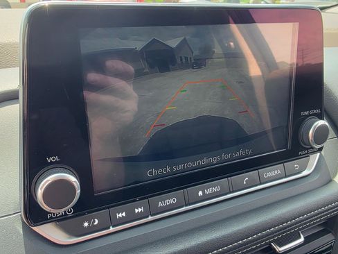 Used 2023 Nissan Rogue SV w/ SV Premium B Package AWD/4WD image 4