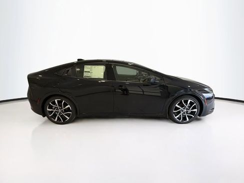 New 2026 Toyota Prius Plug-In Hybrid image 6