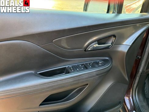 Used 2018 Buick Encore Sport Touring w/ Safety Package FWD image 10