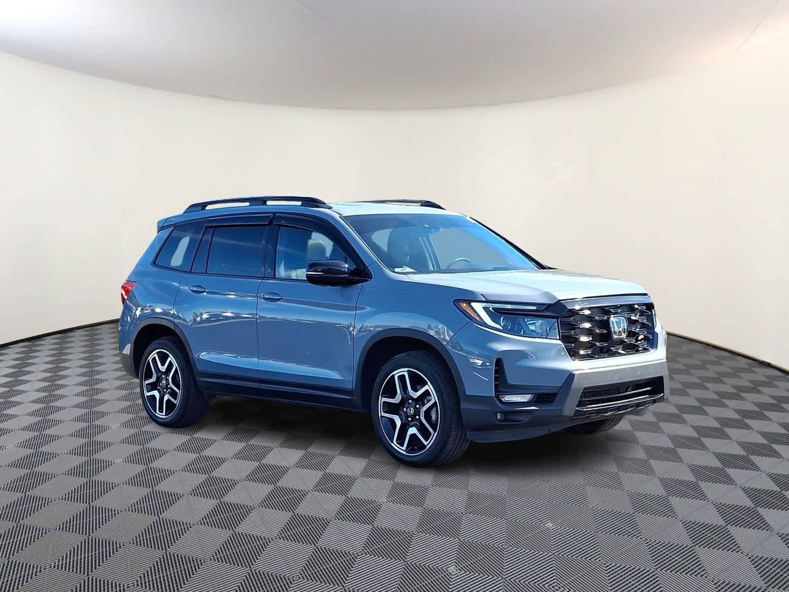 Used 2022 Honda Passport Elite image 4