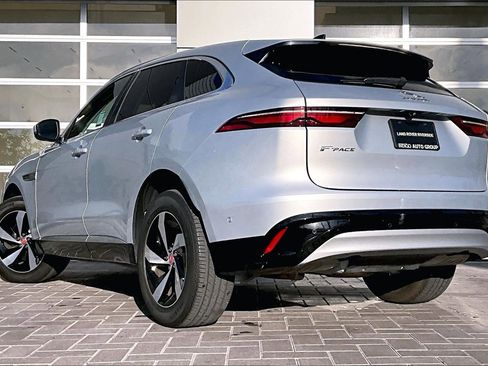 Used 2021 Jaguar F-PACE S image 12