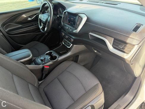 Certified 2023 GMC Terrain SLE w/ Driver Convenience Package image 10