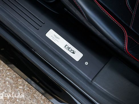 Used 2020 Aston Martin DBS Superleggera RWD image 25