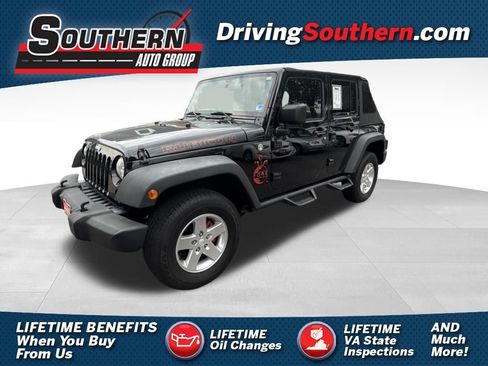Used 2014 Jeep Wrangler Unlimited Rubicon w/ Connectivity Group AWD/4WD image 1