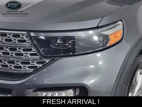 Used 2023 Ford Explorer Limited w/ Limited Technology Package AWD/4WD image 9