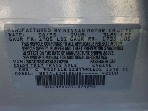 Used 2025 Nissan Versa S w/ Trunk Package image 38