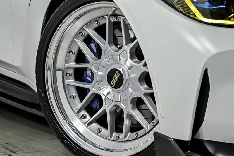 Used 2023 BMW M3 RWD image 4