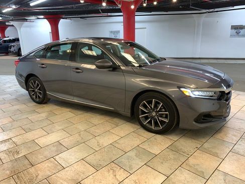 Used 2021 Honda Accord EX-L image 9