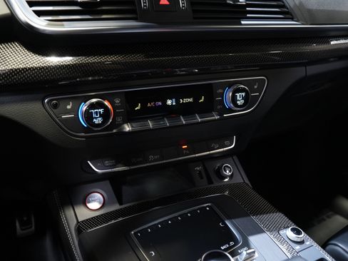 Used 2019 Audi SQ5 Premium Plus AWD/4WD image 44