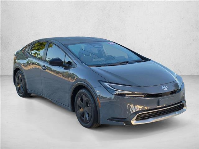 Certified 2026 Toyota Prius Plug-In Hybrid FWD image 3