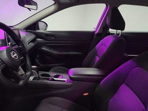 Used 2025 Nissan Altima 2.5 S image 9