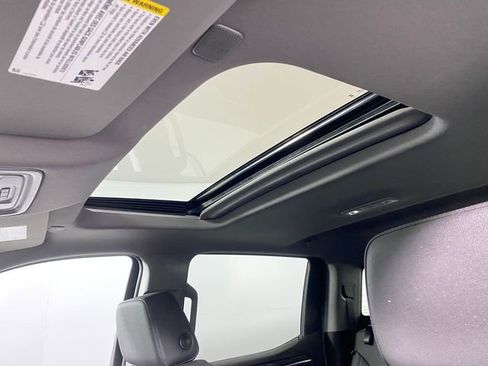 Used 2024 Chevrolet Silverado 1500 LTZ w/ LTZ Premium Package image 23