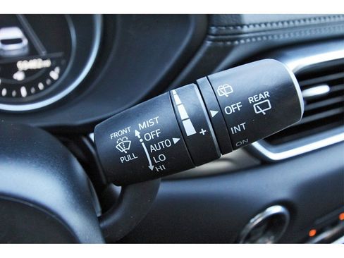 Used 2020 MAZDA CX-5 Touring image 20