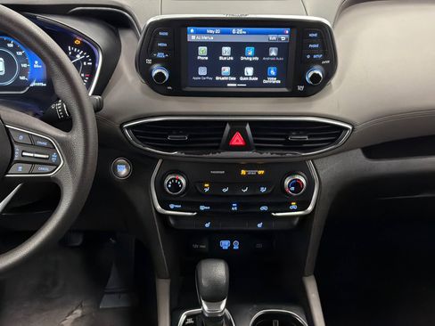 Used 2020 Hyundai Santa Fe SEL FWD image 16