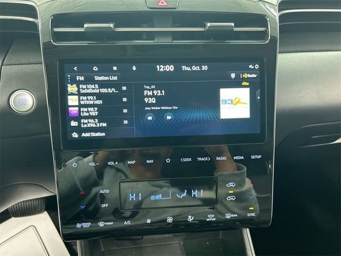 Used 2024 Hyundai Tucson Limited image 14