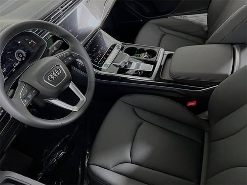 New 2026 Audi Q8 Premium Plus image 23